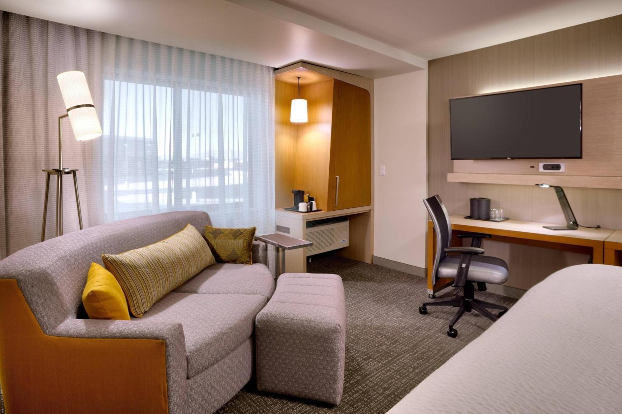 Courtyard By Marriott Salt Lake City Downtown Екстериор снимка