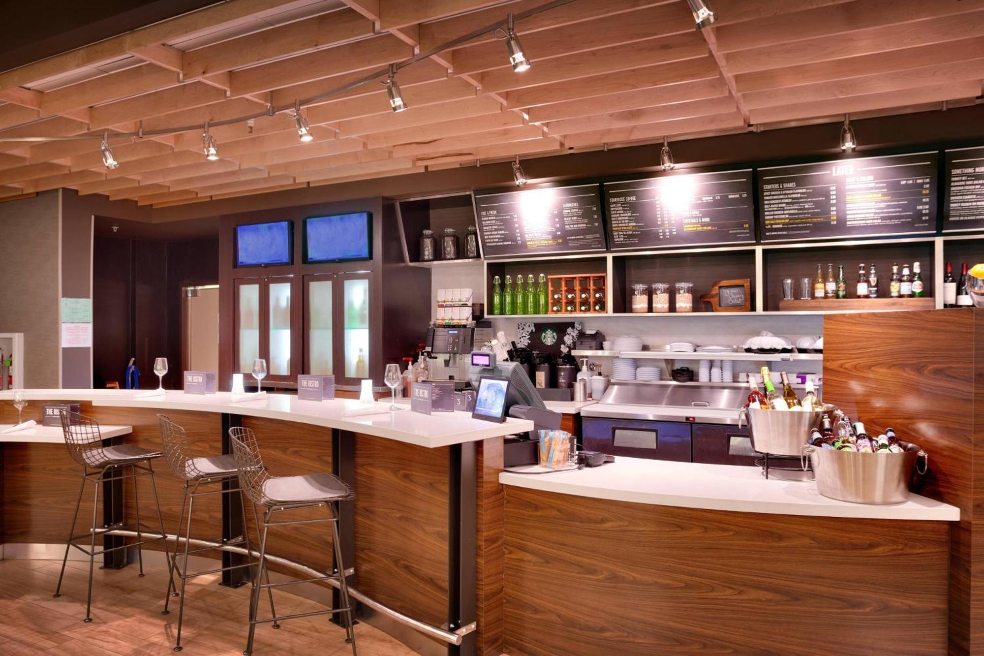 Courtyard By Marriott Salt Lake City Downtown Екстериор снимка