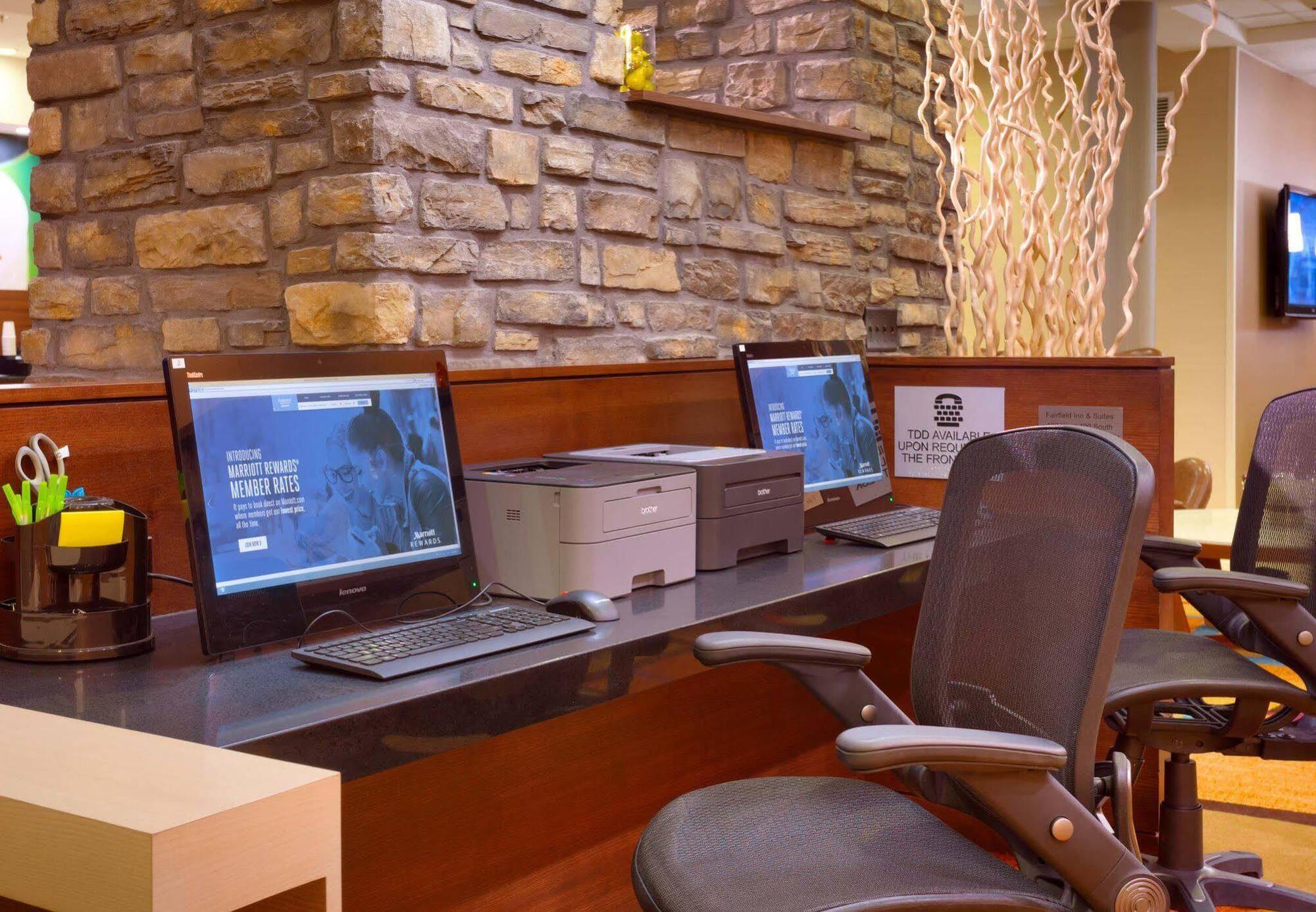 Courtyard By Marriott Salt Lake City Downtown Екстериор снимка